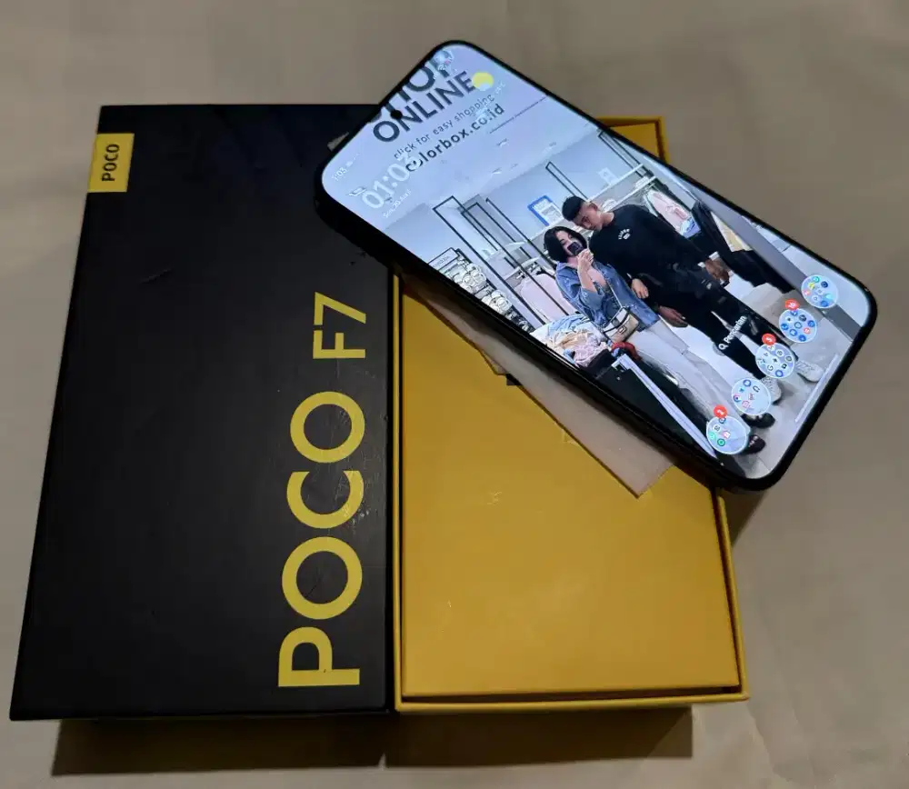 POCO F7 (Black)