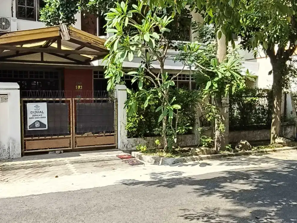 Strategis Tengah Kota Ngagel Wasana