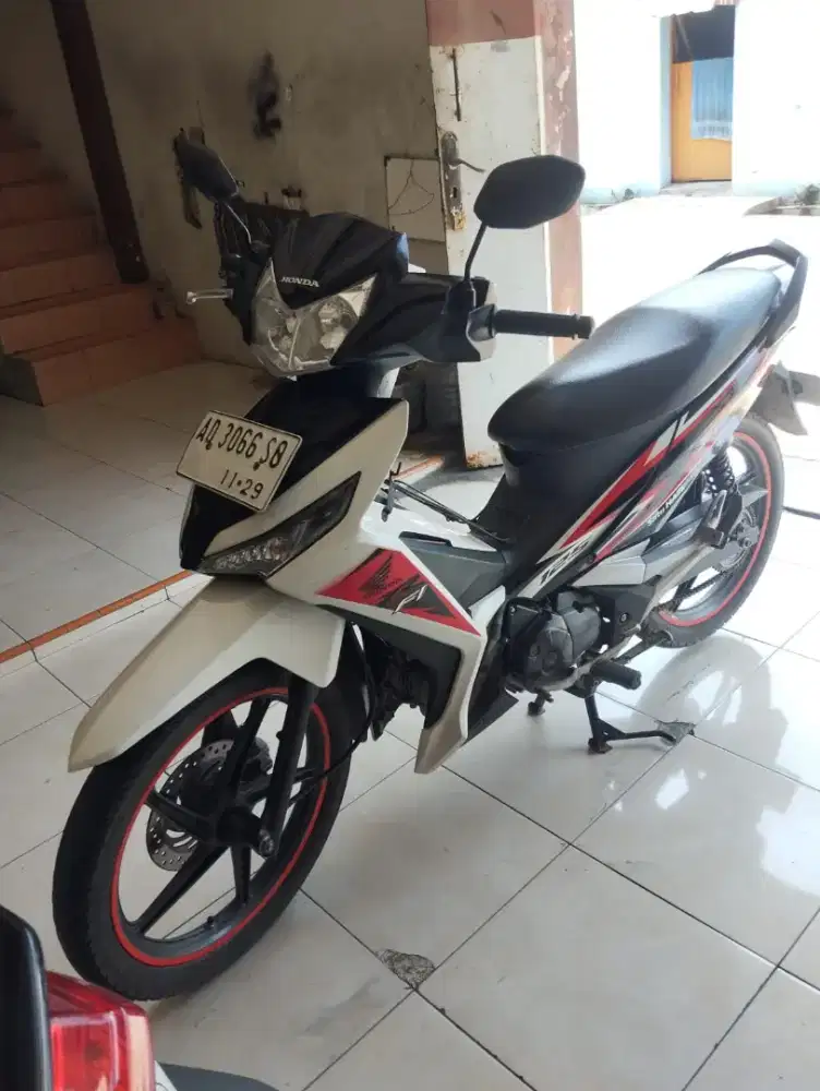 SUPRA X 125 INJEKSI TAHUN 2014