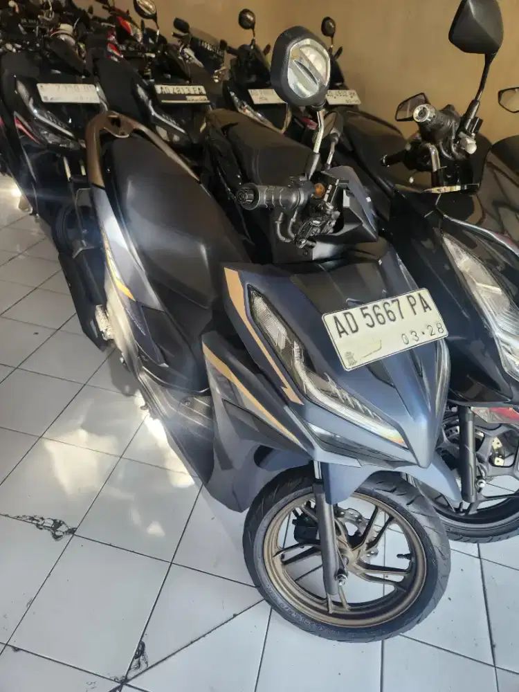 VARIO 125 KEYLESS MATTE BLUE 2023