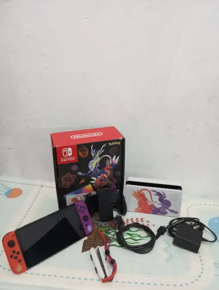 Nintendo Switch OLED Pokemon violet 512GB