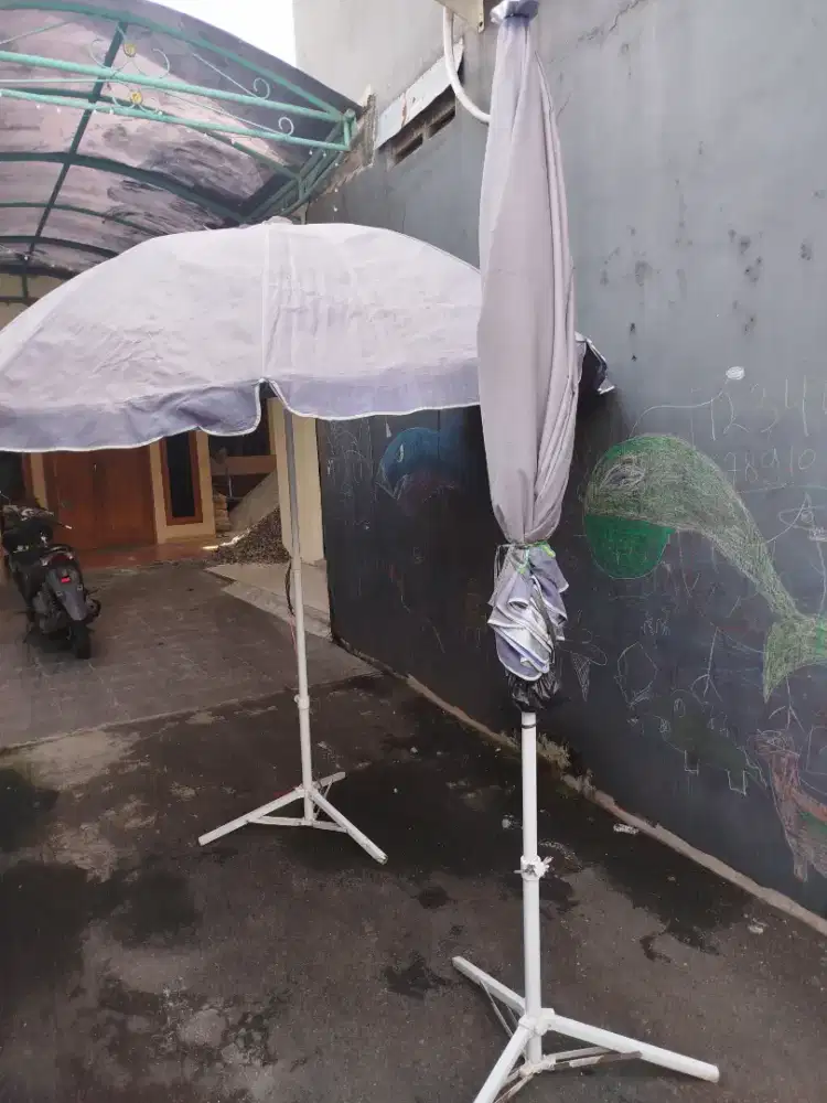 PAYUNG DAGANG JUMBO 2 BUAH + KAKI...MURMER