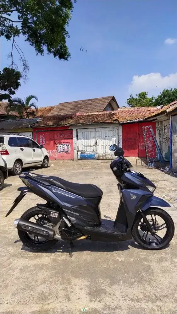 vario LED OLS 2017 150CC