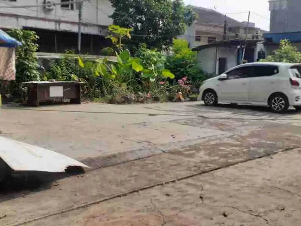 Lahan Komersial di Jalan Raya Pondok Kelapa Hoek Strategis Jakarta Timur