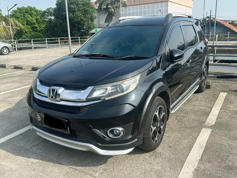 Honda BRV 2016 Prestige hitam Upgraded Facelift (Rare item)
