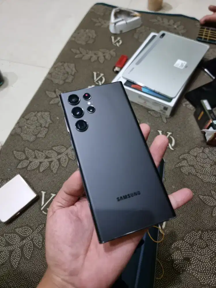 Samsung s22 ultra 12/256 gb tc retak halus