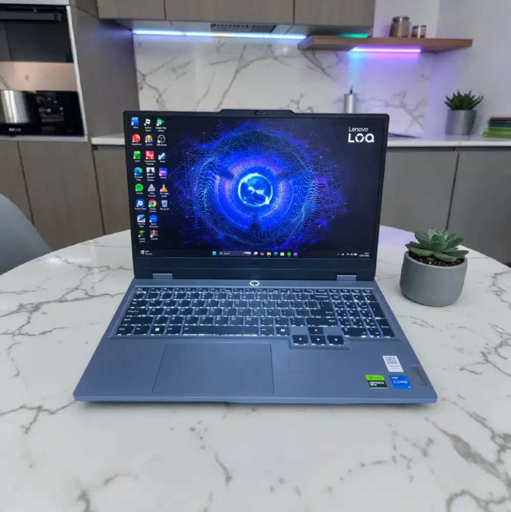 Laptop gaming Lenovo LOQ GEN 12 RTX 3050 GARANSI RESMI