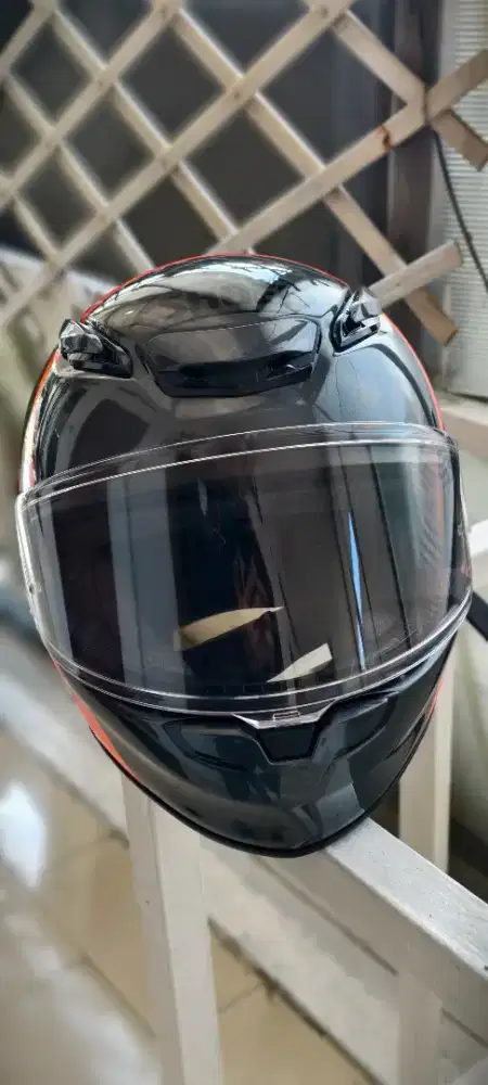 SHOEI Z8 MERAH MARQUEZ MULUS