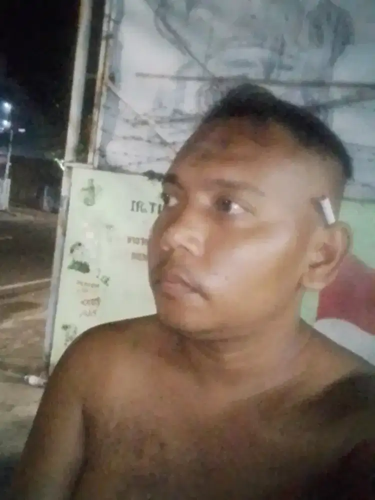 Kerja penuh  waktu atau part time