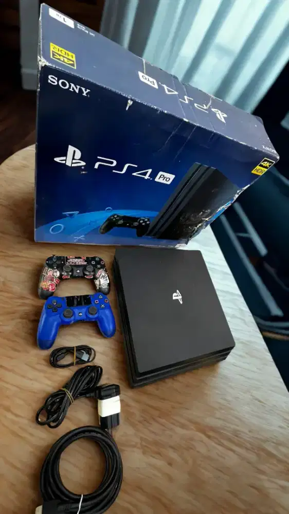PLAY STATION 4 PRO 1TB ORI BUKAN HEN