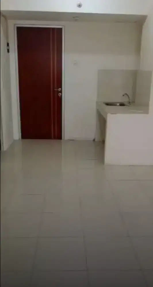 Disewakan Apartemen 2 Bedroom Unfurnished Pusat Kota Surabaya