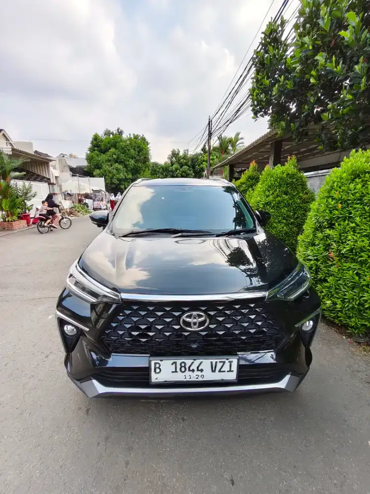 Avanza Veloz Q 1.5 Metik