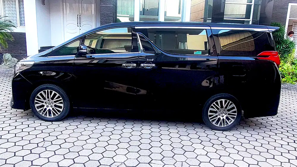 Toyota Alphard 2017 Bensin