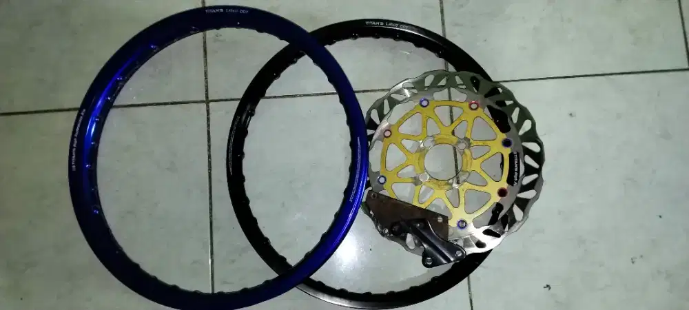 Jual aloy merk Titan bru 1 bulan pake ni minus 750 nego