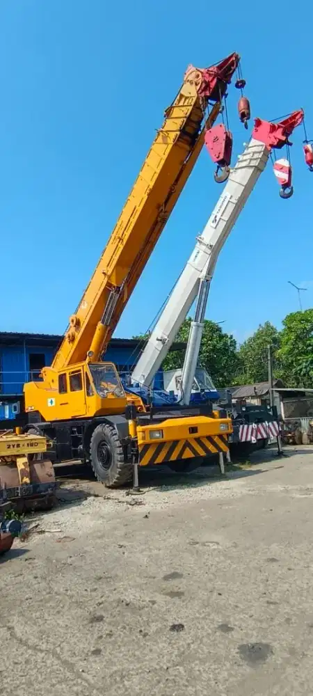 Raughterain crane P&H capasitas 50 ton tahun,90