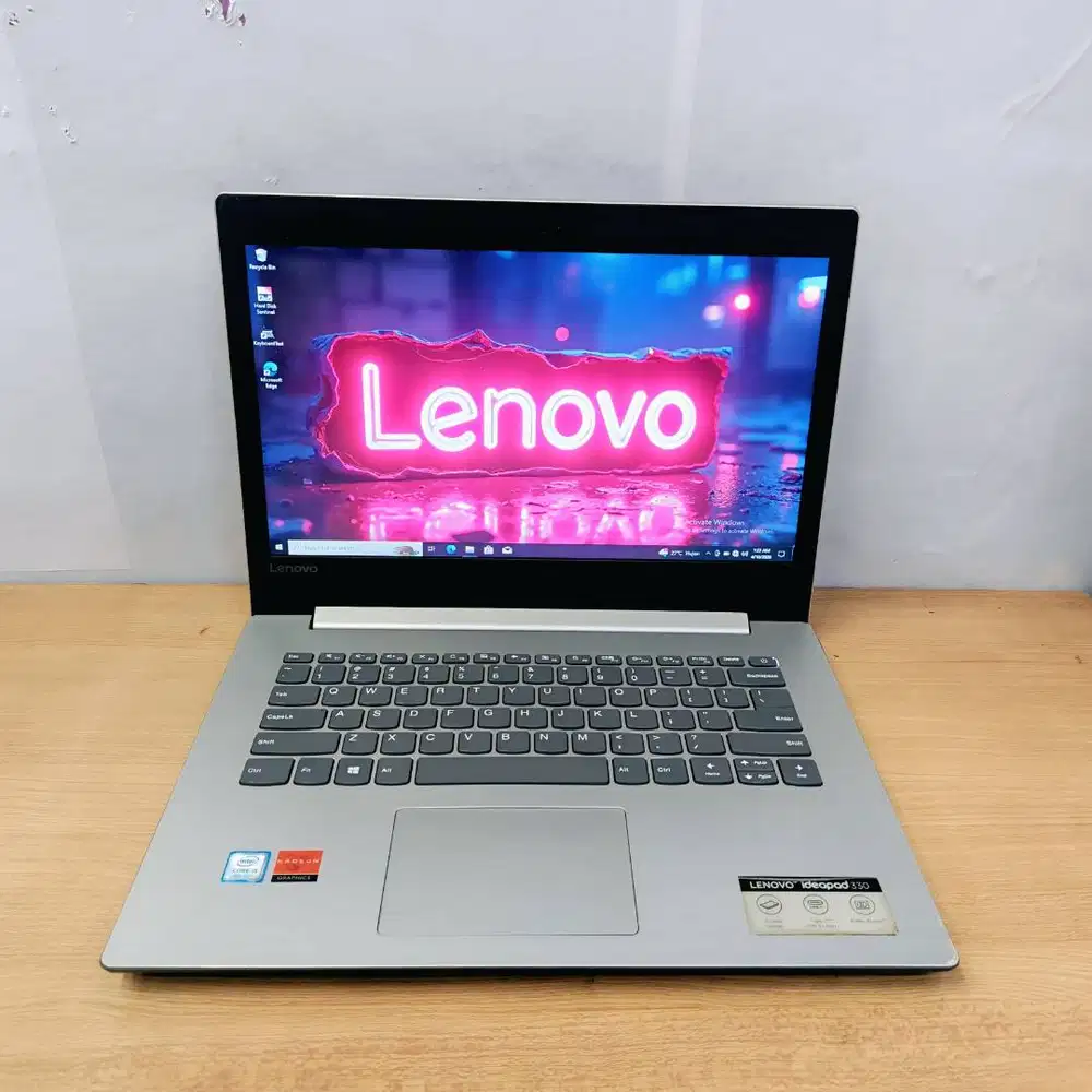Lenovo ideapad 330 Dual VGA core i5 8250U 8GB/256Gb SSD AMD Radeon 530
