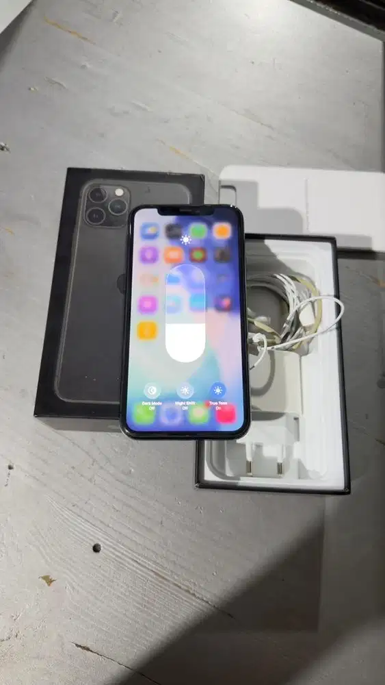 Iphone 11 Pro 128GB Grey Terdaftar Mulus Lengkap