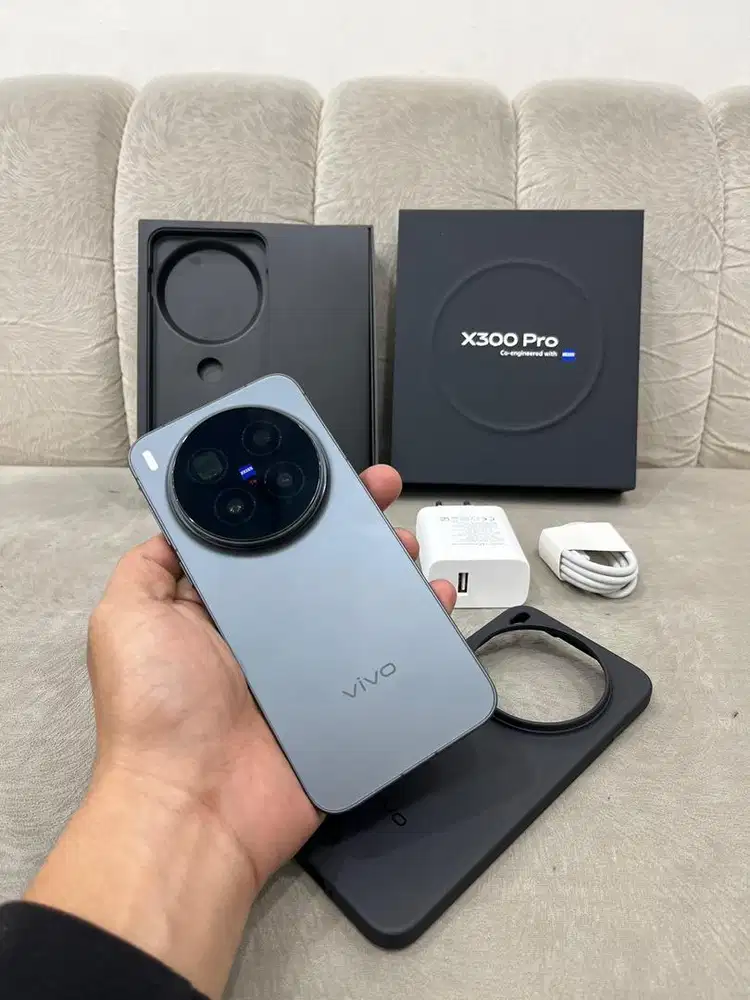 Vivo X300 Pro 5G 16/512Gb Seperti Baru Mulus Indah Rahayu