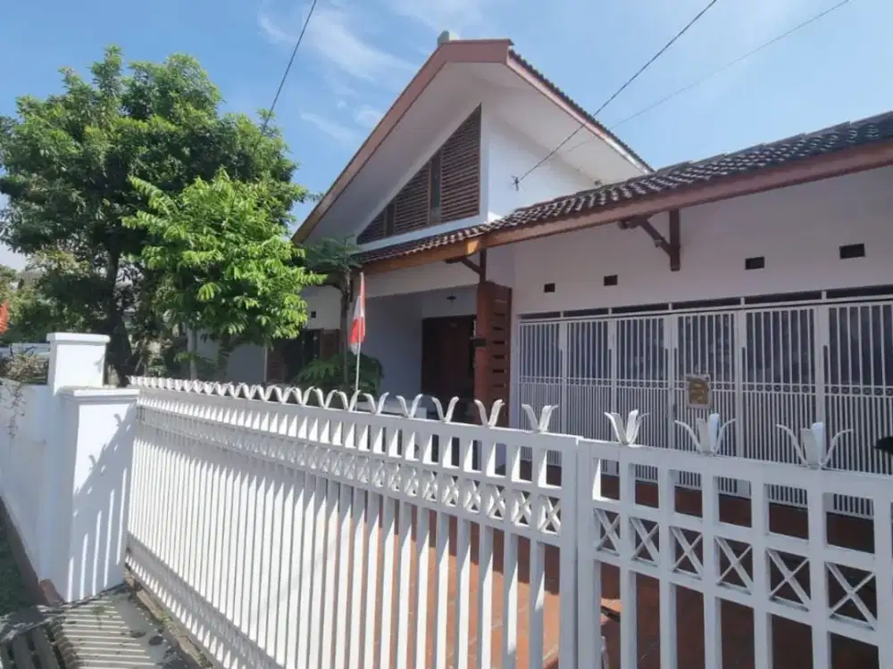 Rumah Bagus Terawat Siap Huni Di Batununggal Bandung