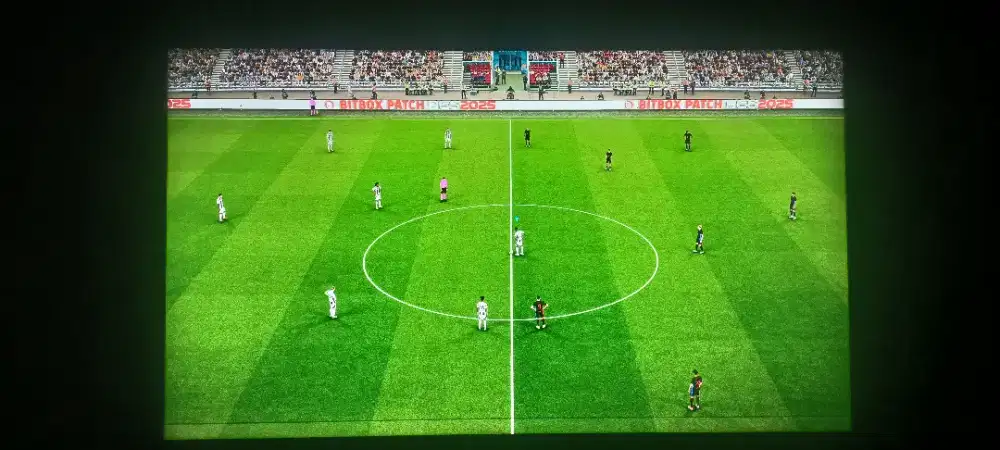 tv LG 43 inch 4K, smart Tv.minus layar bergaris di bawah