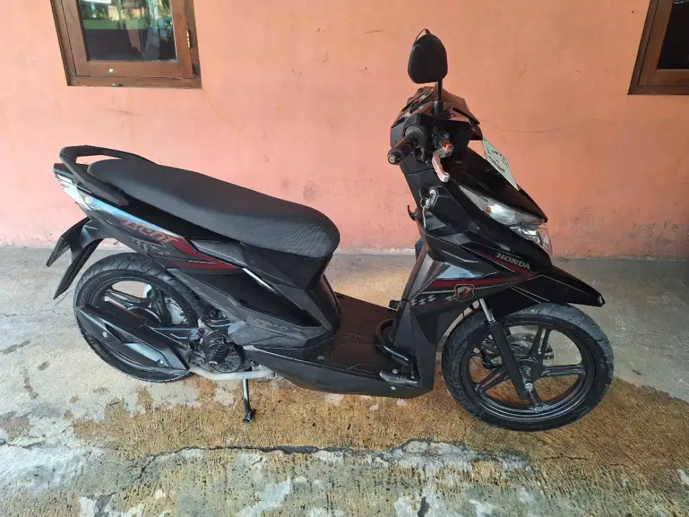 Beat 2019 km rendah istimewa bisa cash/kredit syariah TERMURAH