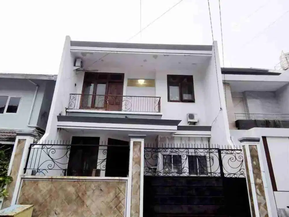 Dijual Rumah Nginden intan Timur 2 lantai row lebar