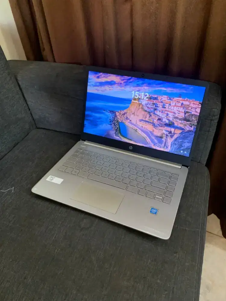 Laptop hp slim ram 4 ssd 256 win 11 intel N