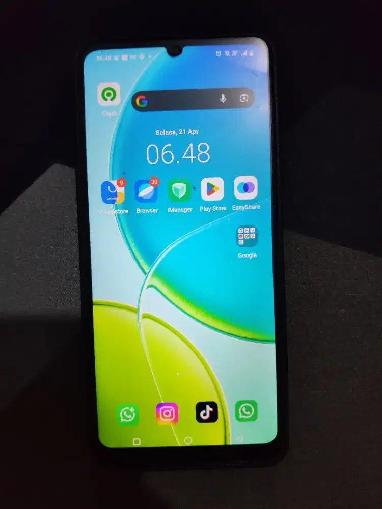 Vivo Y04s 4/64 Garansi Erafone