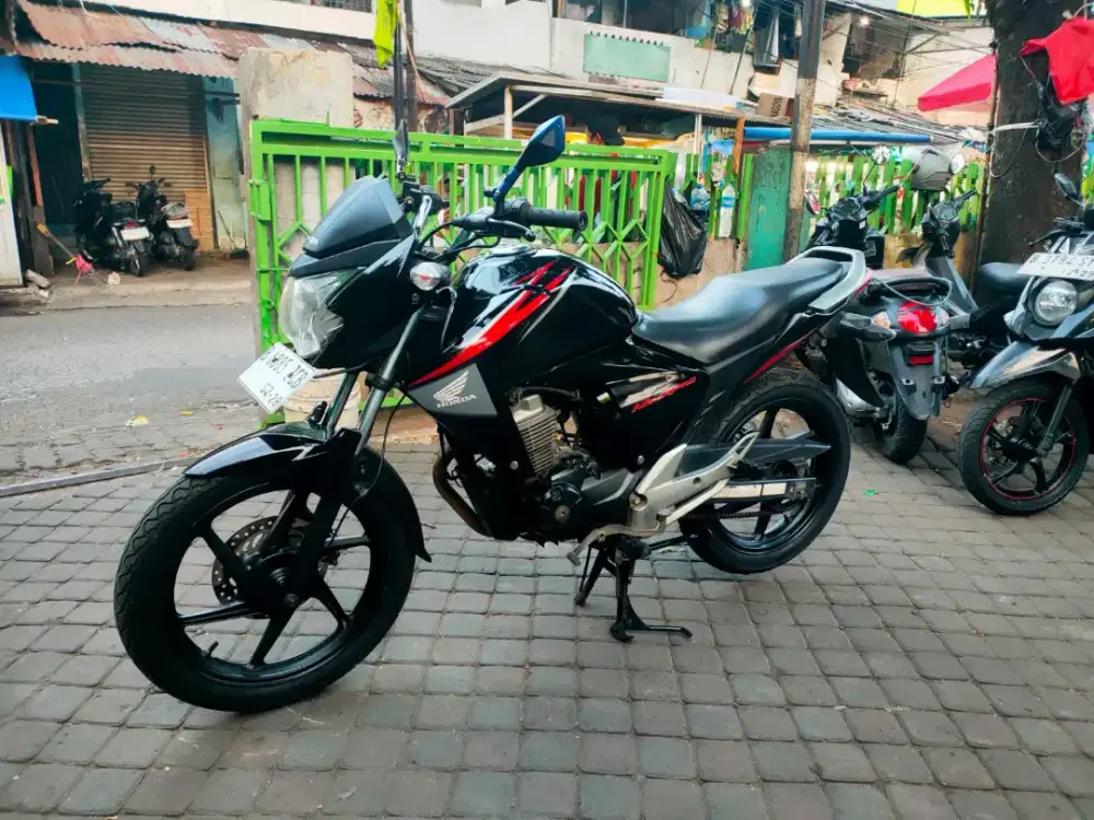 Honda Megapro 150cc PGM-FI Tahun 2013