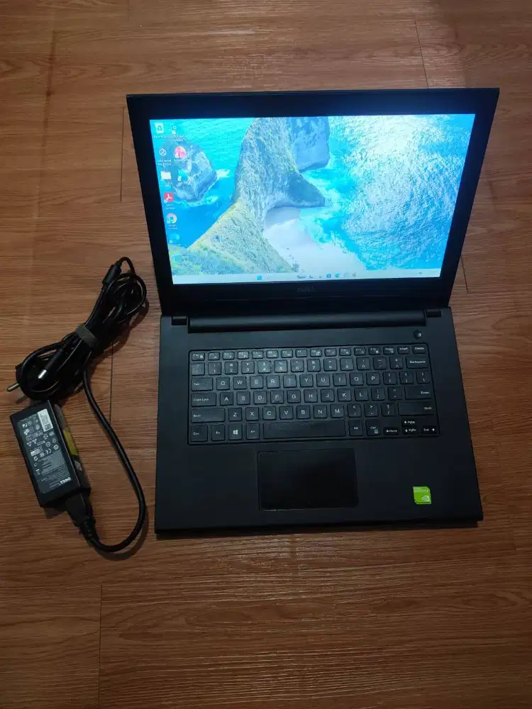DELL 3442 i3-4005U | nVIDIA 820M 2GB | RAM 8GB | SSD 128GB | HDD 500GB