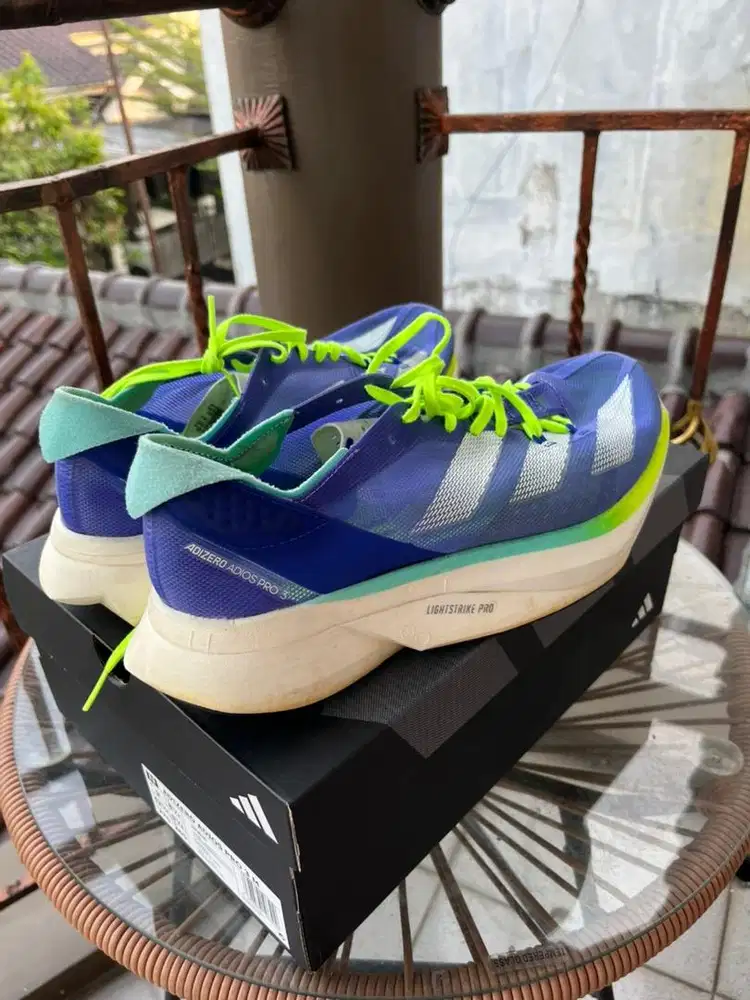 Sepatu adidas Adizero Adios Pro 3