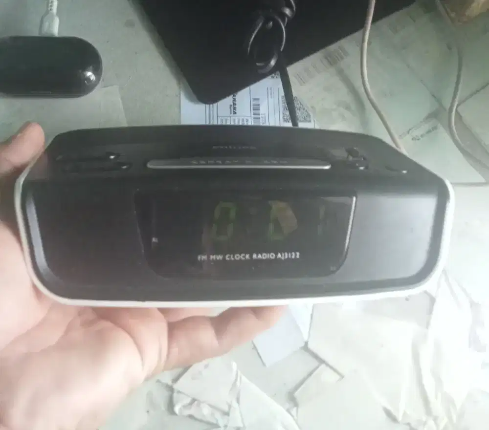 JAM ALARM CLOCK LANGKA
