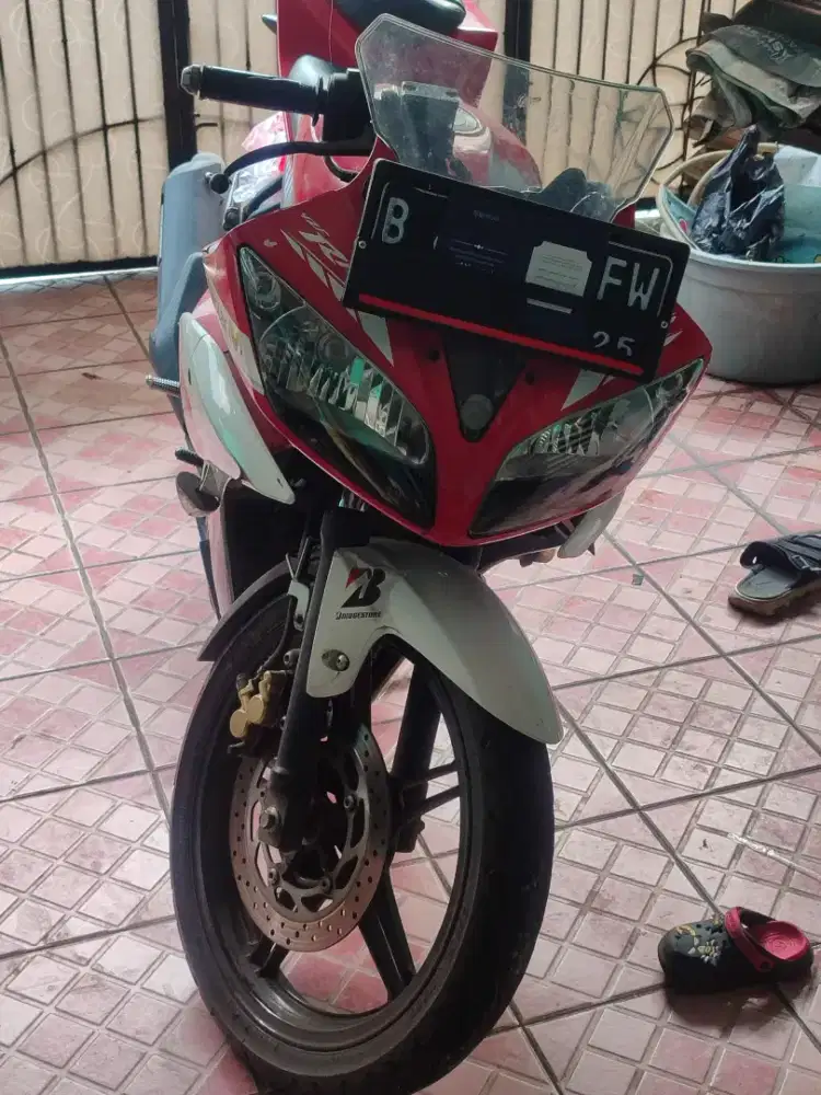 Yamaha R15 V2 Butuh cepat
