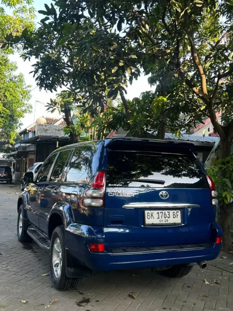 Landcruiser Prado 4x4 AT 3Baris Tipe Atas Sunroof Pajak Hidup TERMURAH