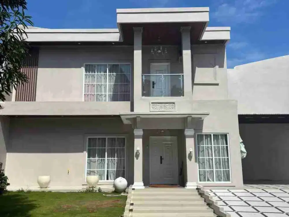 DIJUAL RUMAH FULL FURNISHED LENGKAP DENGAN FASILITAS KOLAM RENANG PRIBADI DI TAMAN KENARI NUSANTARA CIBUBUR