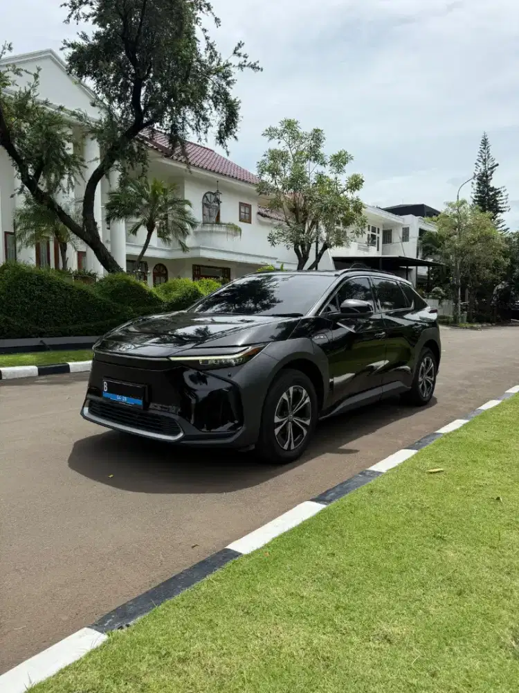 TOYOTA BZ4X EV 2022