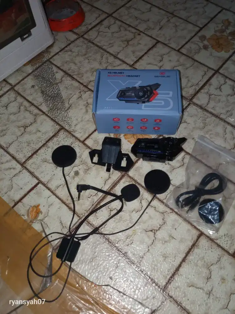 Intercom helm gearelec x5