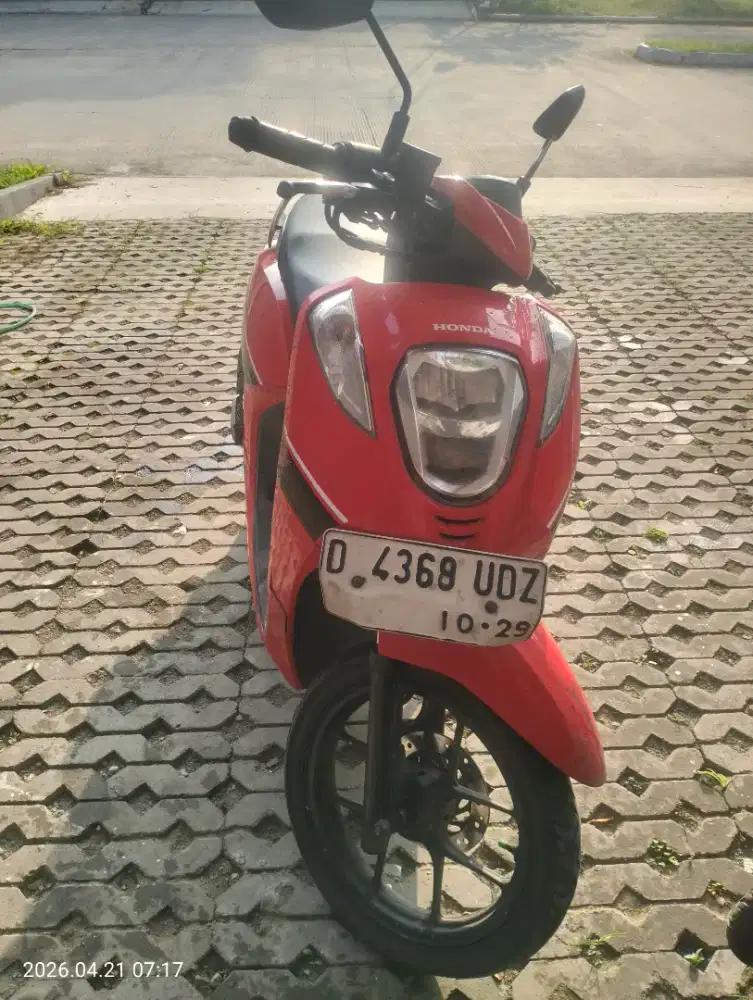 Honda Genio Merah 2019
