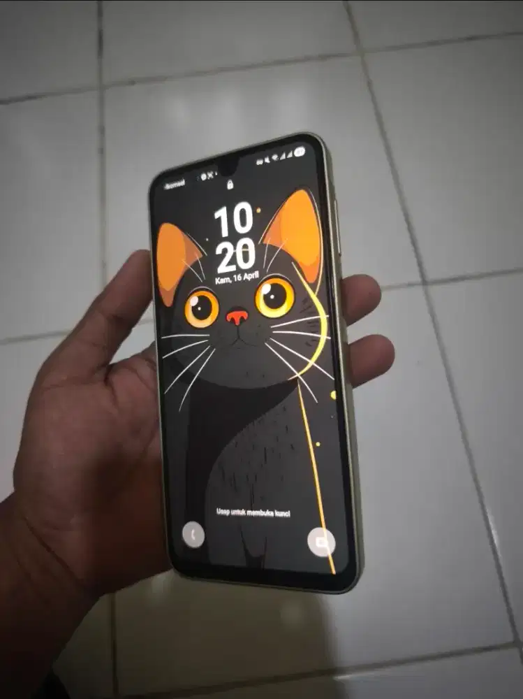 Handphone Samsung A16 5G normal