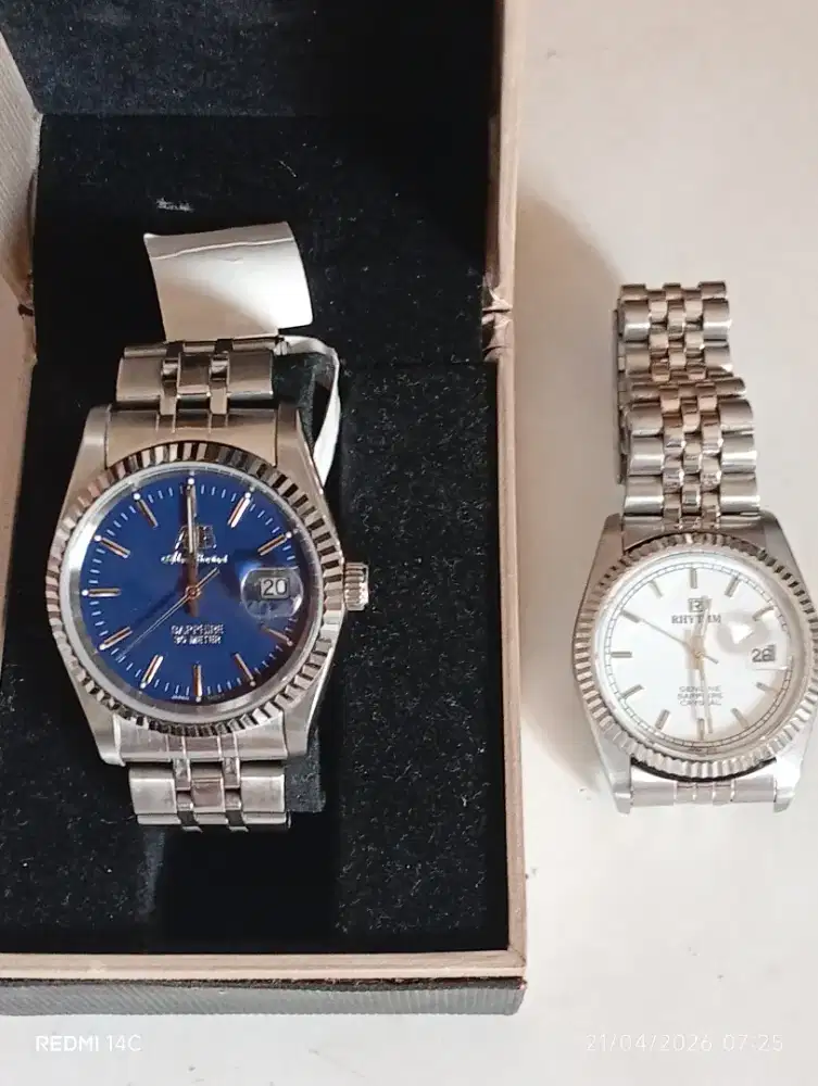 2 buah Jam tangan laki second Adem Bertani - Rhythm