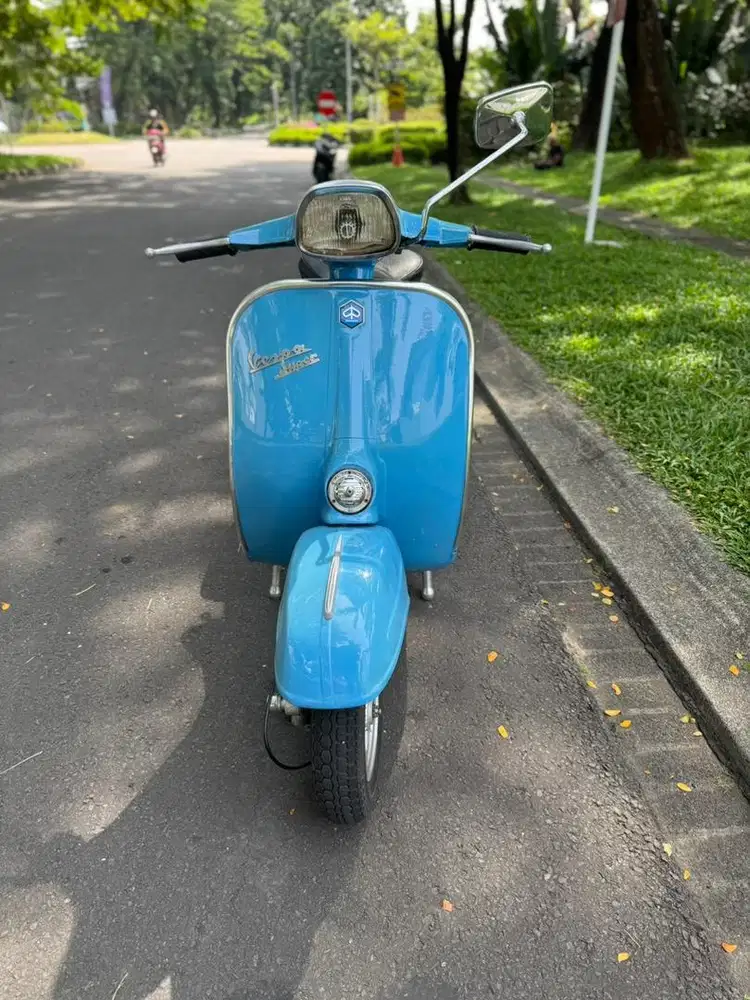 Dijual vespa super tahun 1974