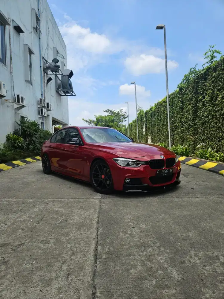 BMW. 320i. B48 SPROT  2.0.    2017