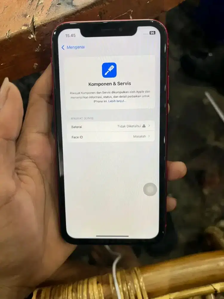 Lelang  iPhone xr 64 GB inter