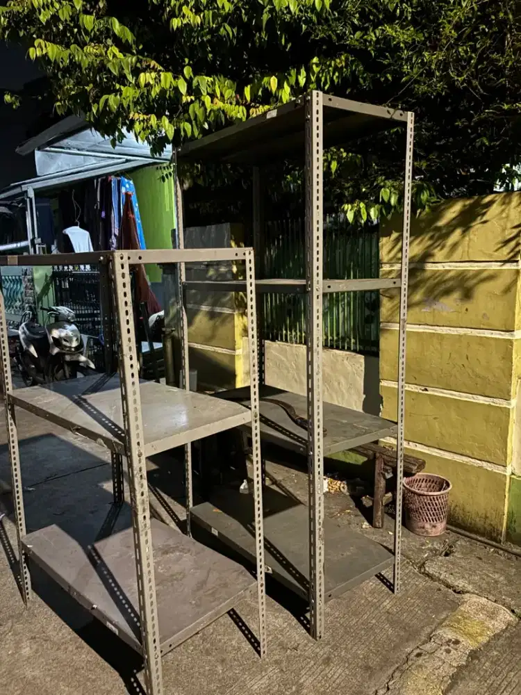 RAK BEKAS GUDANG (UK 200*100*50)