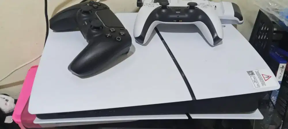 Sony PS 5 fat disc 1tb  barang 99% mulus, masih garansi Sonny