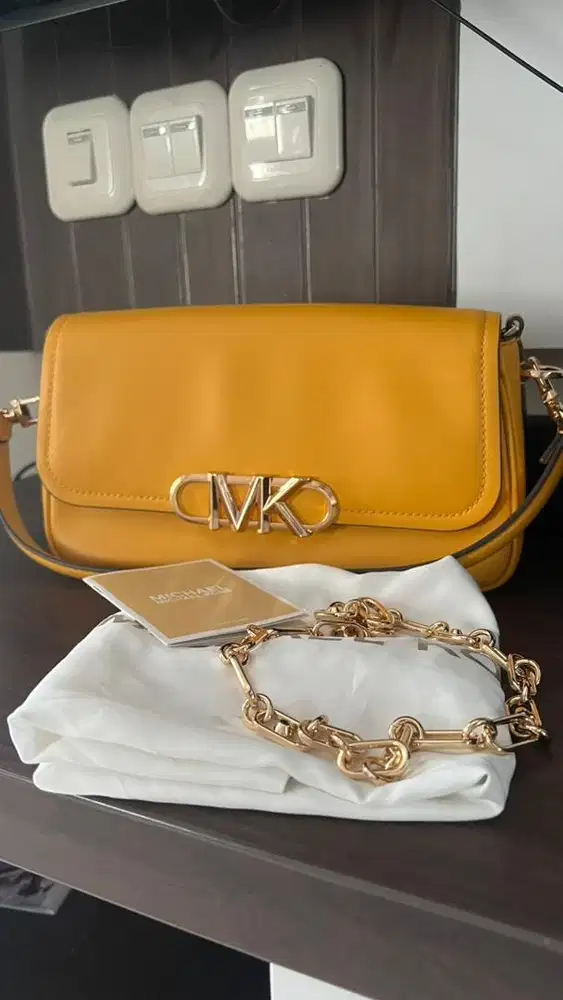 Second Michael Kors