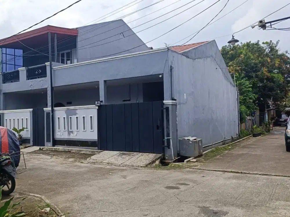 Rumah Strategis 14 Menit ke Stasiun Rawa Buntu 5 KT Siap Huni J-45339