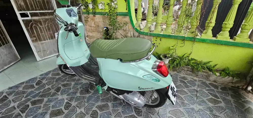 VESPA PRIMAVERA IGET