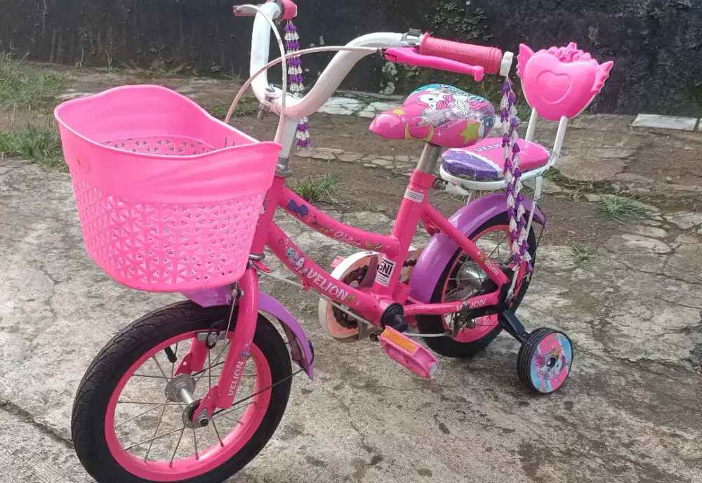 SEPEDA ANAK PEREMPUAN 16  VELION