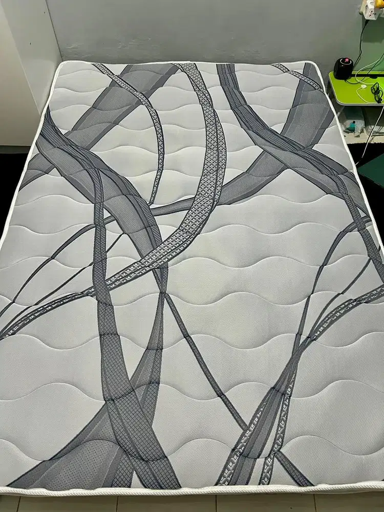 Kasur Spring In The Box Plus, Ada Bonus dan Bisa Nego